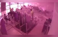 沙特机场接连遇袭，在当地开美容院的中国女子：已买返程沙特机票，仍在观望后续局势