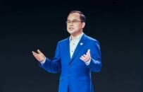 长安汽车高管调整，朱华荣不再兼任子公司董事长，赵非升任董事长