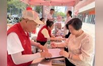 社企同心，热血传情——劳动社区社企联动开展无偿献血公益活动