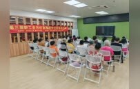 歌声汇聚银龄力量，筑牢职工幸福 “后方”