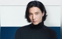 罢工16年不拍戏，48岁的元斌居然长这样！网友：空气酵母对他无效？
