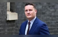 英国家庭突被要求囤水囤粮，防长公开警告，1000天内准备应对战争