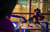 脸书机器人实验室揭密：可以在环境中自学的人工智能