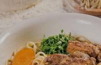 一年卖出19亿、翻座率超海底捞，山西面馆“九毛九”逆袭上市