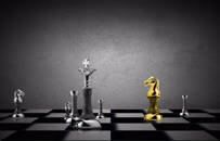 从斗鱼虎牙B站快手争夺LOL独播权背后，他们已经被掐住了“喉咙”