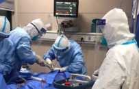 从消毒、送药再到远程问诊：机器人战士也冲在了抗击病毒前线