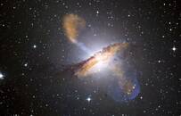 为啥我看到的星云是黑白的，他们P出来却是彩色的？