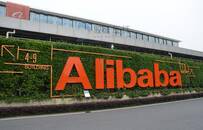 股讯 | 三大股指跌幅均超7% 原油价格暴跌重挫特斯拉股价