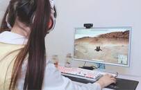 每天工作6小时月收入过万 "电竞培练师"这个职业火了