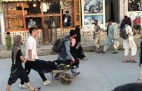 拜登遭遇最大执政危机！阿富汗连环爆炸，或导致他被弹劾？