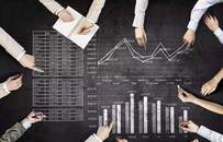 股讯 | 纳指史上首次站上12000点 大股东减持特斯拉应声下跌