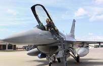 马斯克的军火生意：四星空军上将做公关 威胁波音、洛马