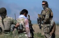 两家阿富汗人的逃亡之路：宁愿在机场被枪杀 也比待在这个国家强