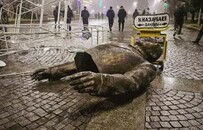 哈萨克斯坦局势突变 究竟谁在中国周边再掀“颜色革命”？