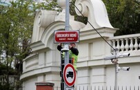 被泼红漆不是最糟糕的？俄外交官在欧洲各国遭“孤立”