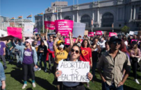 为什么说堕胎权失守动摇了美国的“国本”？