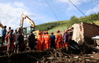 西宁山洪救援现场：已救出27人 找到遇难者遗体4具