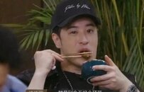 任贤齐潘玮柏手上的表，是一套房也可能变成一间房