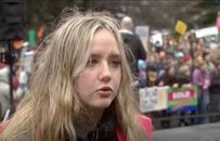 新西兰16岁女孩上节目被名嘴当众“霸凌”