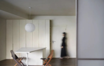 全屋旧地板、旧家具，灯箱做隔断，复古味十足又不显老气！