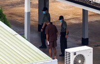 黎智英狱中惨况曝光！身形消瘦、赤膊放风…