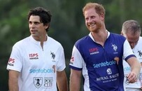 哈梅分居？哈里空降亚洲人气爆棚！梅根落单凄凉，反季裹紧羊毛大衣！