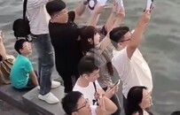 跳水大爷带火天津，网红城市这“泼天富贵”终于轮到“哏都”了？
