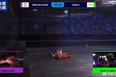 力压15支顶级强队！中国机器人在格斗机器人大赛中夺冠