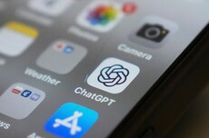 ChatGPT移動端消費額突破30億美元 耗時31個月 快過其他等頭部應用