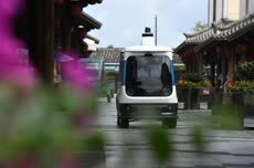 你的快递,是无人车送的