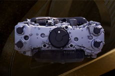 突破百余年技术壁垒!比亚迪2.0T水平对置发动机全网首拆