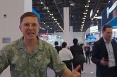“人肉”带车入境，美国人为中国制造拼了