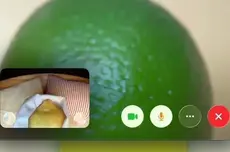 苹果搞怪营销MacBook Neo，甚至有人怀疑被盗号