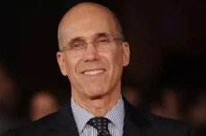 前梦工厂CEO杰弗瑞・卡森伯格：就算AI泡沫破裂，市场仍会留下许多赢家