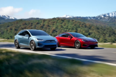 特斯拉发布改款Model S/X，带来配色、续航等新升级