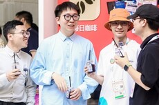 鸿蒙时代合伙人：95后独立开发者月入7万