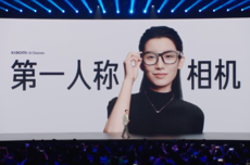 小米首款AI眼镜终于来了，还是“美丽废物”吗？
