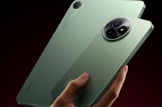 REDMI K80至尊版没涨价！王腾：感谢雷军卢伟冰对REDMI的支持