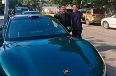 英伟达黄仁勋：我很想买一辆小米汽车