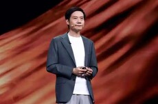 小米王腾回应雷军何时举行年度演讲：刚忙完6月，让雷总缓缓