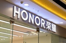 荣耀8月14日起暂停视频维修服务，官方客服回应