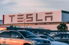 特斯拉Robotaxi服务区再扩张，全面压制Waymo！