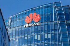 华为公布2025半年报：营收4270亿元，研发投入970亿元