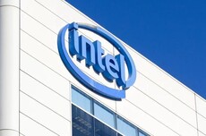 英特尔CFO吐露实情：美政府入股是怕公司出售芯片制造业务