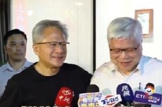 黄仁勋台北会魏哲家，笑称“还是你请客”