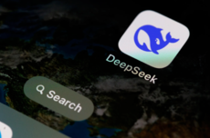 消息称DeepSeek四季度发布新一代模型：聚焦智能体，梁文锋督战