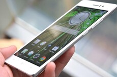 5.6mm的iPhone Air赢了吗？11年前中国手机已做到4.75mm