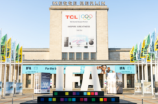 中国显示技术，走进了世界赛场的中心