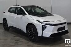 新款一汽丰田bZ4X申报：纯电动力，全新外观