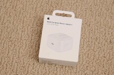 苹果iPhone 17系列快充细节：20分钟充50% 需搭配40W动态电源适配器